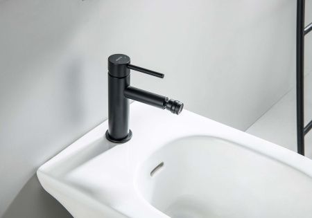 Смеситель Aquatek Европа для гигиенического душа AQ1318MB