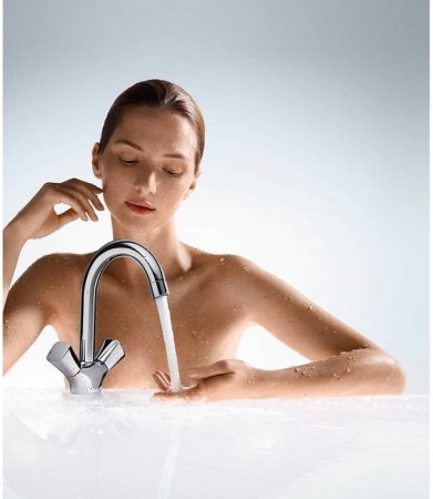 Смеситель Hansgrohe Logis Kvadro для раковины