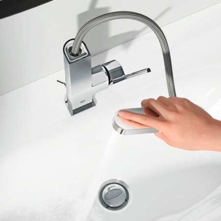 Смеситель Grohe Plus для раковины высокий с выдвижным изливом