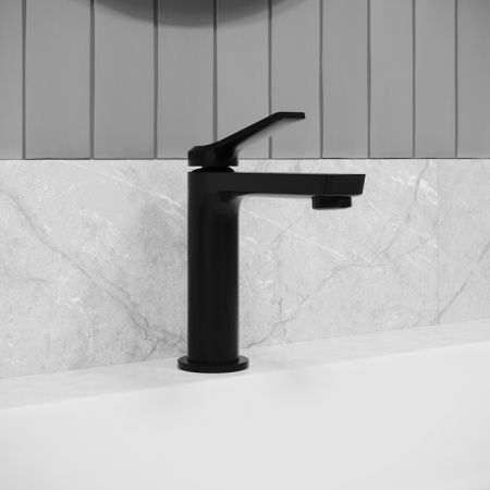 Смеситель Iddis Parker PARBL00i01 для раковины