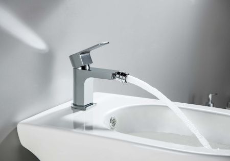 Смеситель Aquatek Лира для гигиенического душа AQ1418CR
