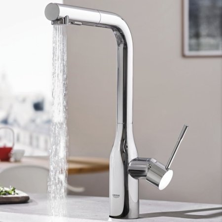 Смеситель Grohe Essence+ для кухни с выдвижной лейкой