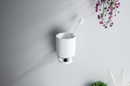 Стакан Aquatek Бетта AQ4604CR