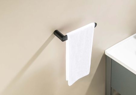 Полотенцедержатель Aquatek Лира AQ4419MB