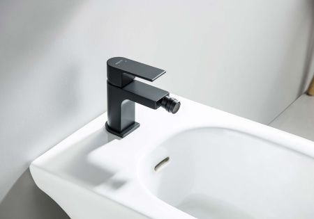 Смеситель Aquatek Лира для гигиенического душа AQ1418MB
